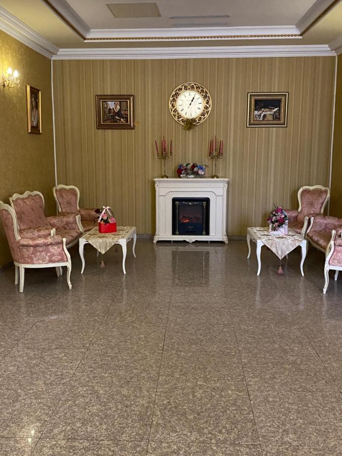 Hotel Onix Roman Luaran gambar