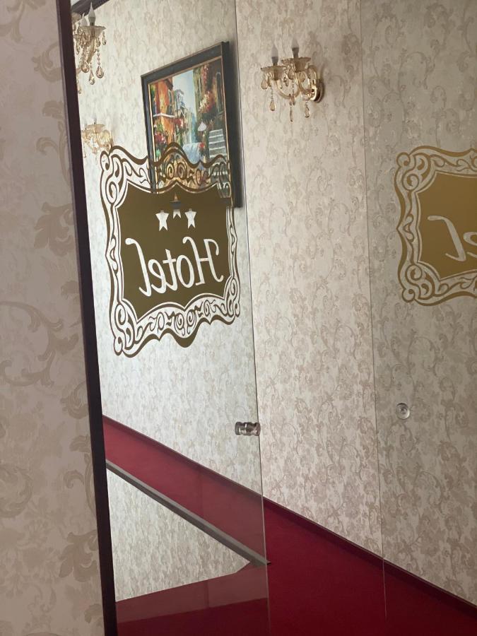 Hotel Onix Roman Luaran gambar