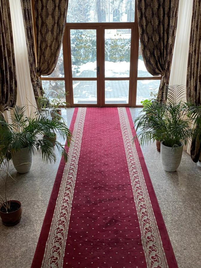 Hotel Onix Roman Luaran gambar